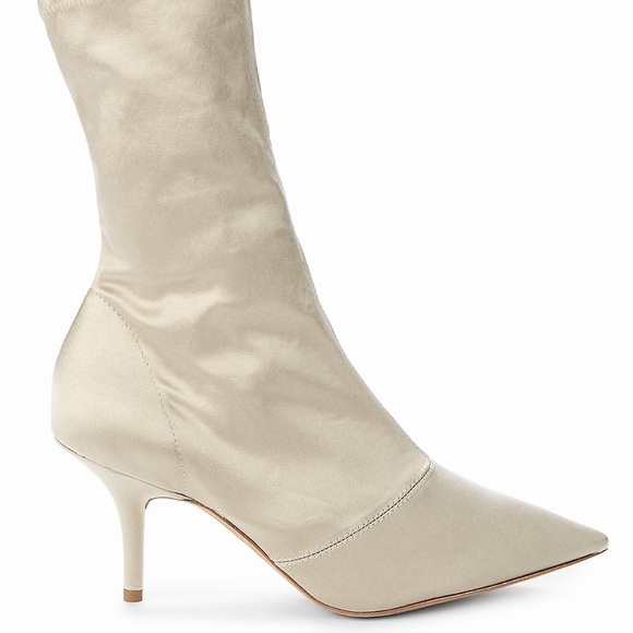 HOST PIC YEEZY STUNNING EDGY TEXTILE POINT-TOE LUXURY SOCK BOOTS SIZE 8.5 - Picture 3 of 14